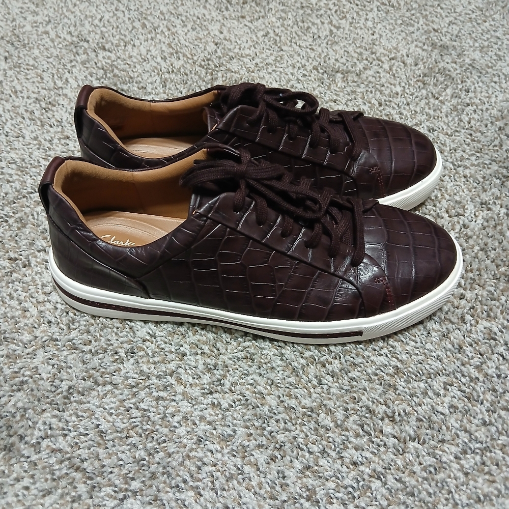 Clarks Women's Derby‎ Brown Low-Top Leather Tennis Shoes Sneaekrs  9 - Picture 2 of 14